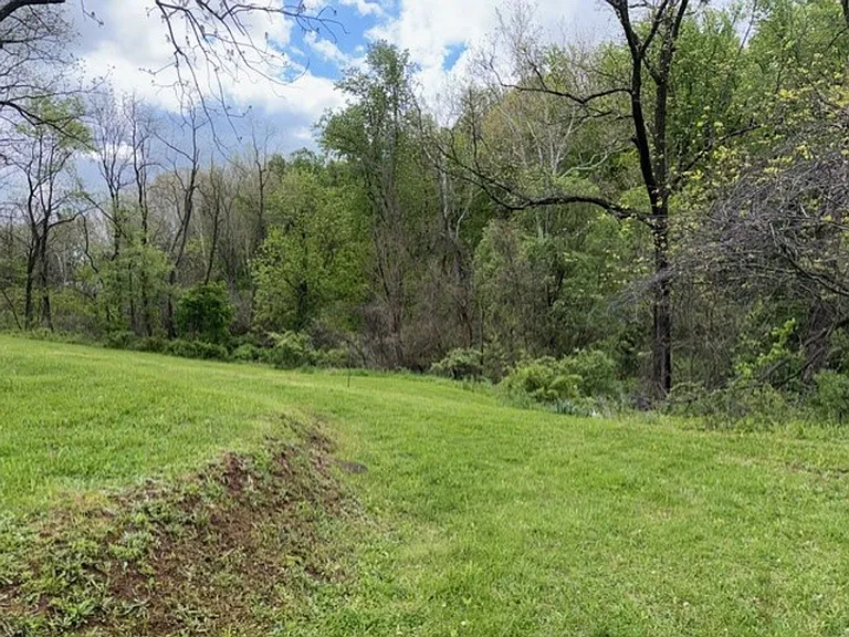 1660 Bamberger Rd — Photo 14
