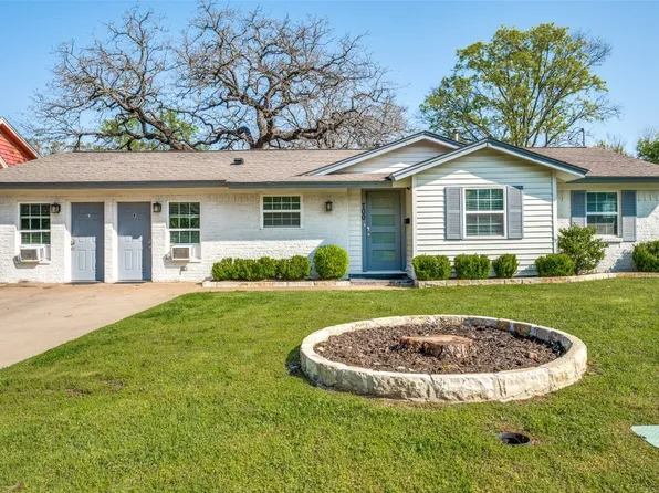 700 Glenn Dr, Euless, TX 76039