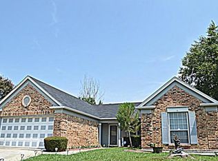 101 Southern Pine Ct, Arlington, TX 76018