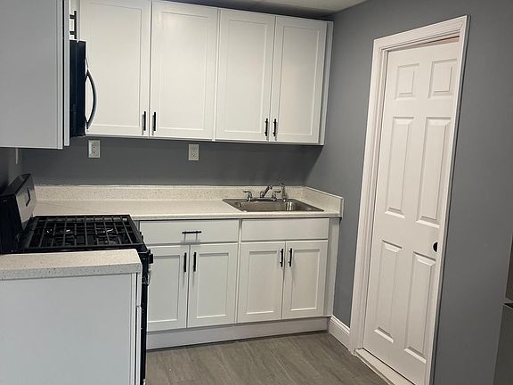 5th image of 6401 Saybrook Ave APT B