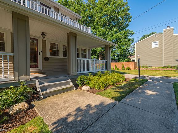 3rd image of 23717 Knickerbocker Rd