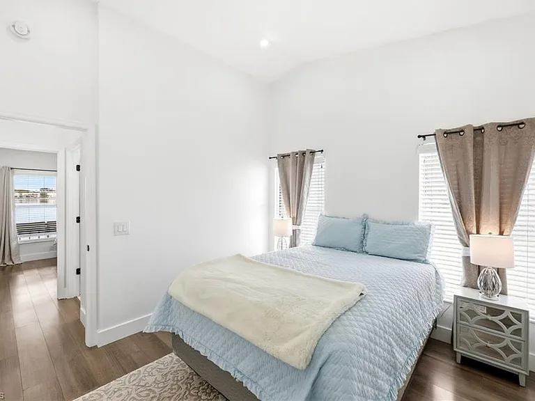 7287 Mill Pond Cir — Photo 29