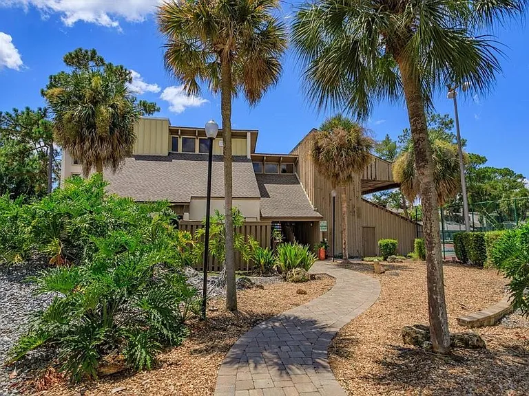 5303 Indian Creek Dr #D — Photo 25