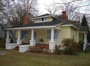 209 Calhoun St, Clover, SC 29710