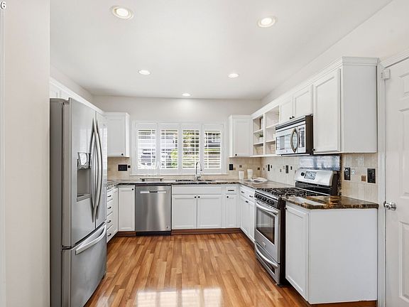 3rd image of 2195 W 28th Ave