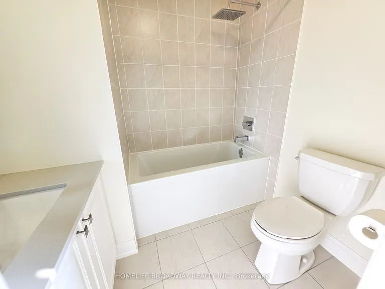 51 Mumbai Dr — Photo 7