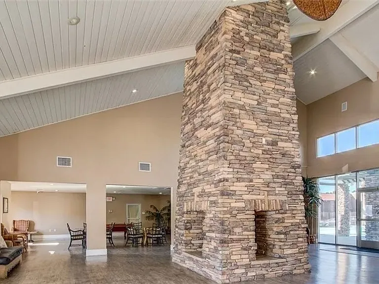 5080 Indian River Dr #400 — Photo 31