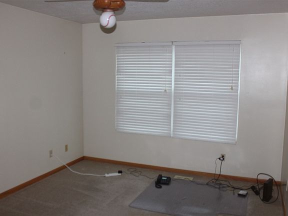 3rd image of 443 38th Ave