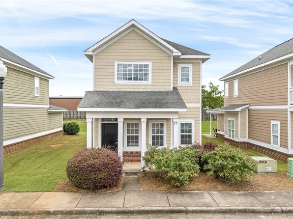 1957 Wire Rd APT 35, Auburn, AL 36832