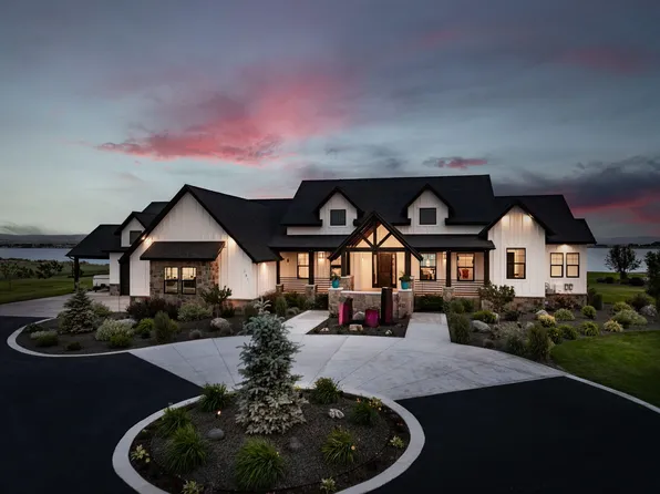 281 Lakeshore Dr, American Falls, ID 83211