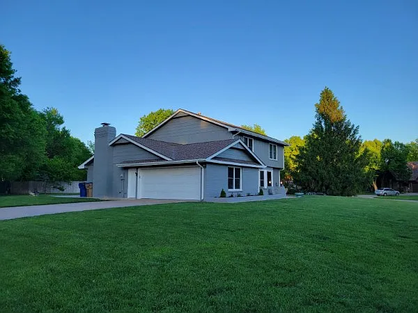 14810 E Castle Dr — Photo 33