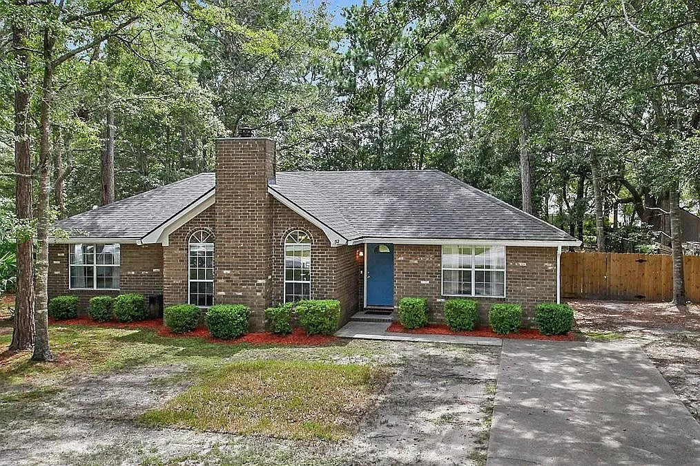 3 bed, 1530 sqft, $1,900 — Photo 2