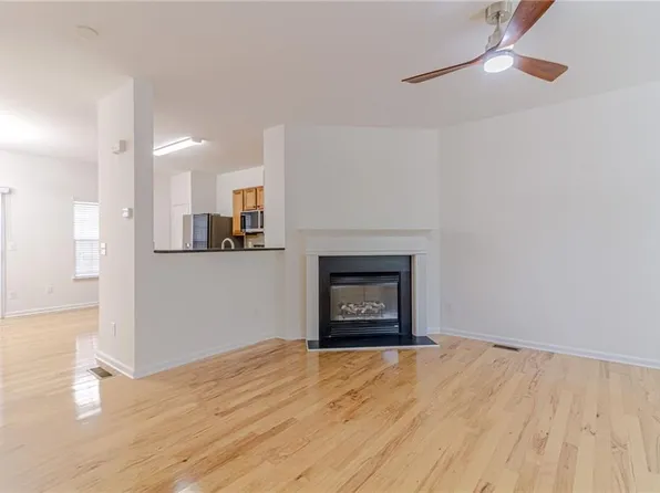 2118 Meadow Peak Rd, Duluth, GA 30097