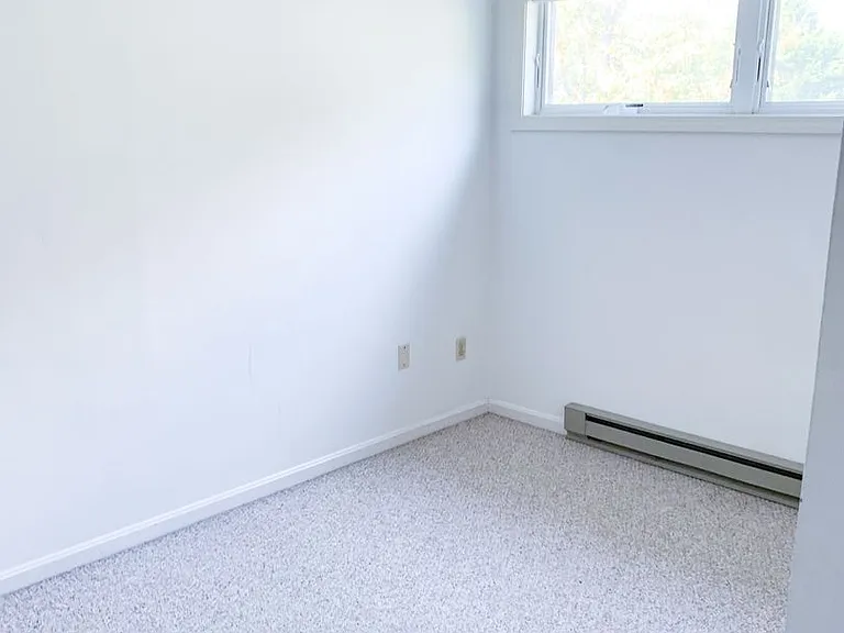 304 Fairway Vlg — Photo 13