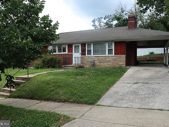 2nd image of 6520 8th Pl