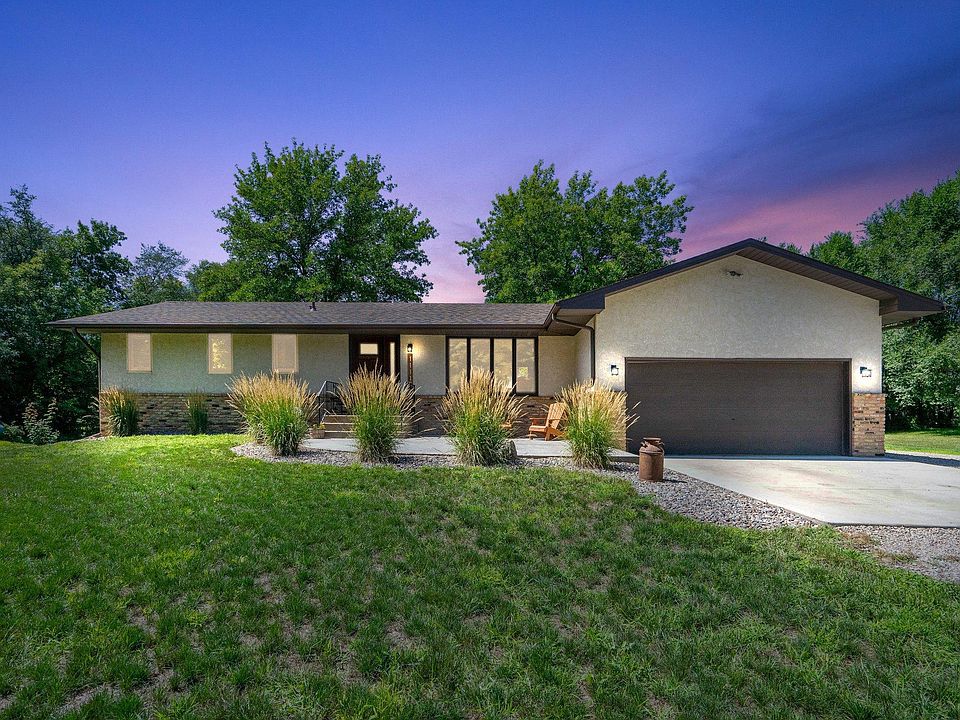 1st image of 11115 Park Dr