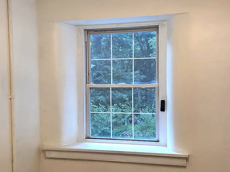 875 W Miner St #3 — Photo 16