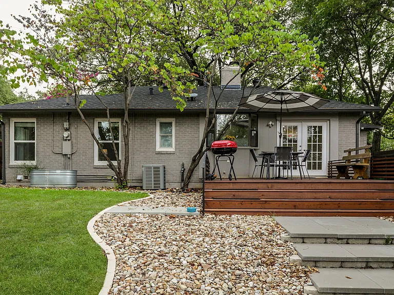 6432 Malvey Ave — Photo 24