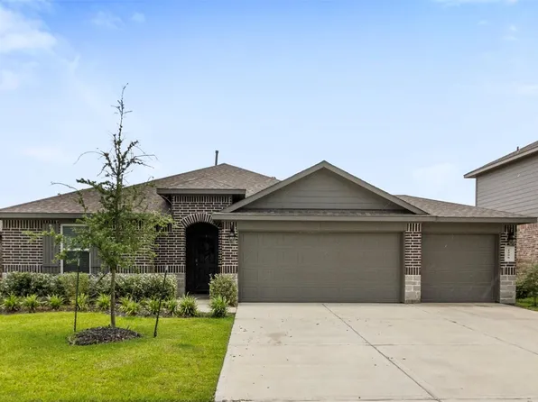 1008 Llano Trl, Dayton, TX 77535