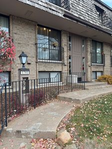 1701 Northfield Sq APT E, Northfield, IL, 60093
