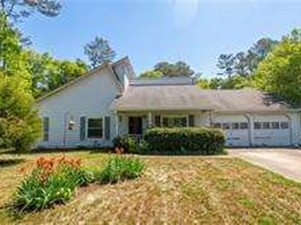 5405 Jamestowne Dr, Powder Springs, GA 30127