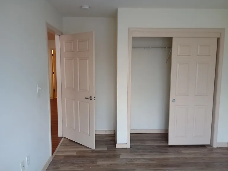 Mill Supply Apartments — Photo 16