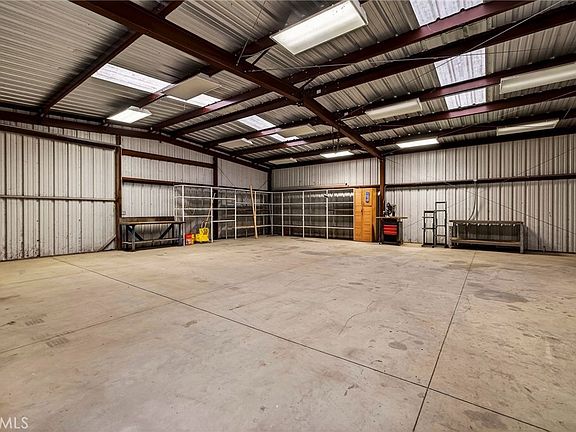 4th image of 3770 Hall Rd