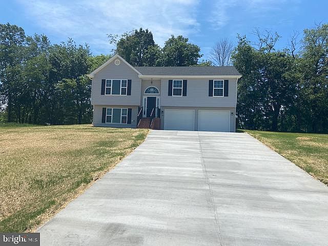 1st image of 30 Lilleigh Ct