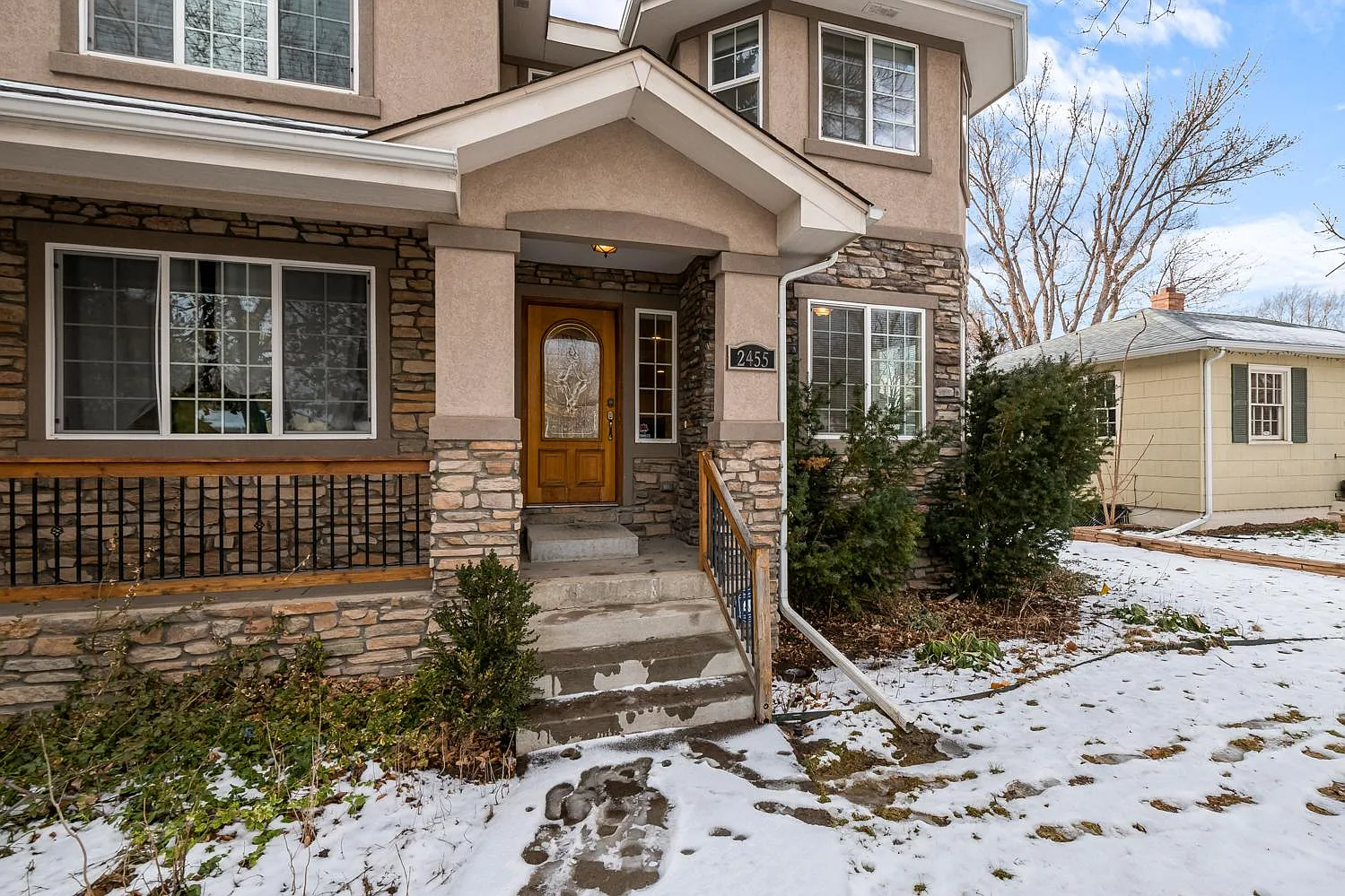 3 bed, 1931 sqft, $3,700 — Photo 3