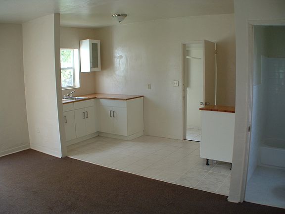 5th image of 677 NE 87th St