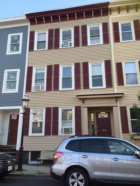 2nd image of 16 Essex St