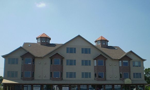 1st image of 540 W Lake St APT 5
