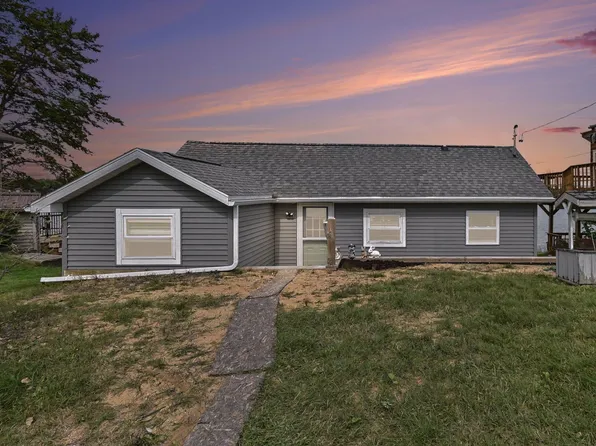 8878 Burnside Ave, Hale, MI 48739