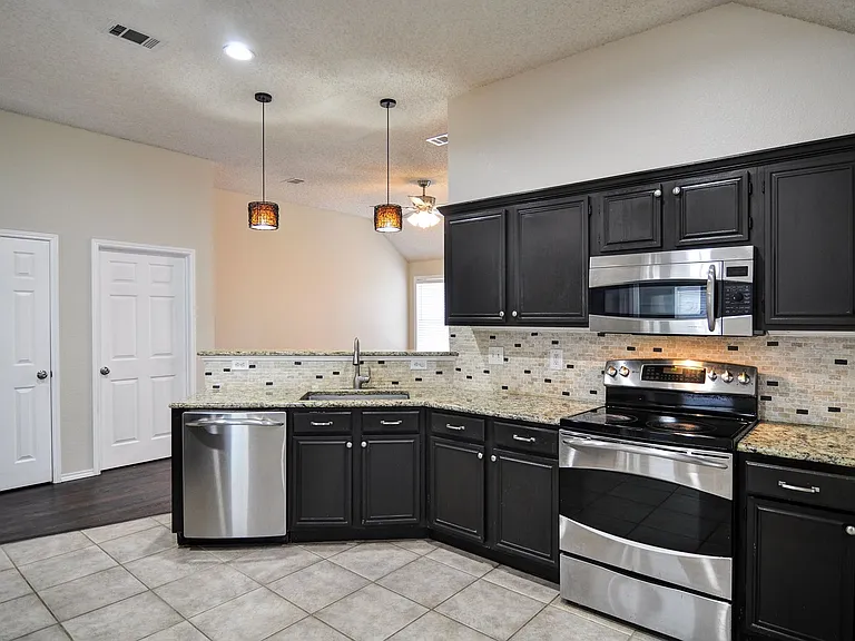 3960 Bexhill Dr — Photo 11