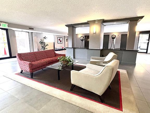 5th image of 200 N Pickett St APT 1114