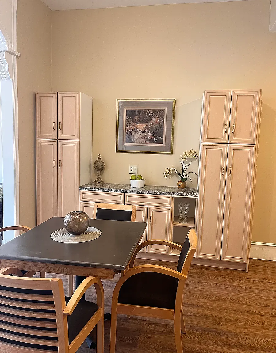 2 bed, 1400 sqft, $1,800 — Photo 3