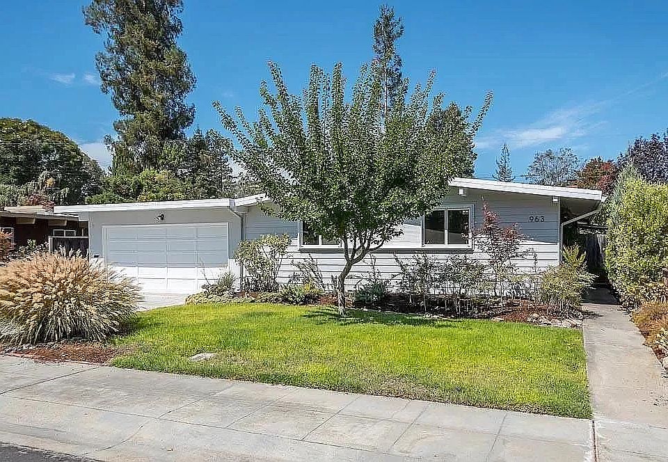 1st image of 963 Celia Dr