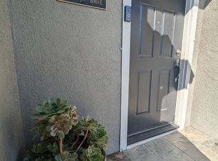2400 Glenview Dr, Hollister, CA
