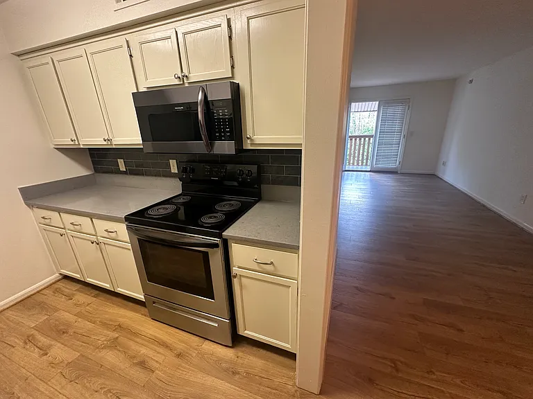 2118 Acklen Ave #51 — Photo 21