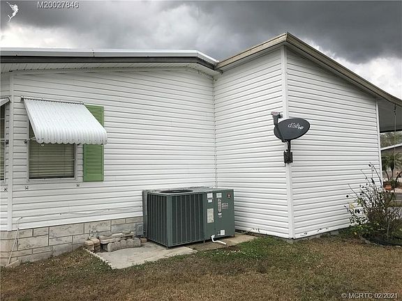 5th image of 16209 SW Indianwood Cir