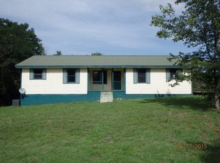 2575 Thompson School Rd, Camden, TN 38320