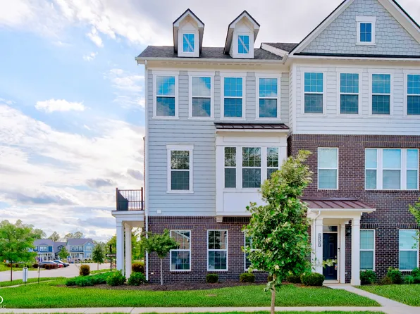 14513 Brecon Ln, Carmel, IN 46074