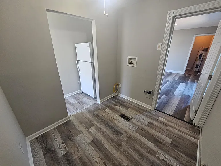 336 Park St — Photo 6