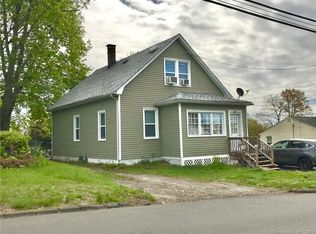 73 Fairfax St, West Haven, CT 06516