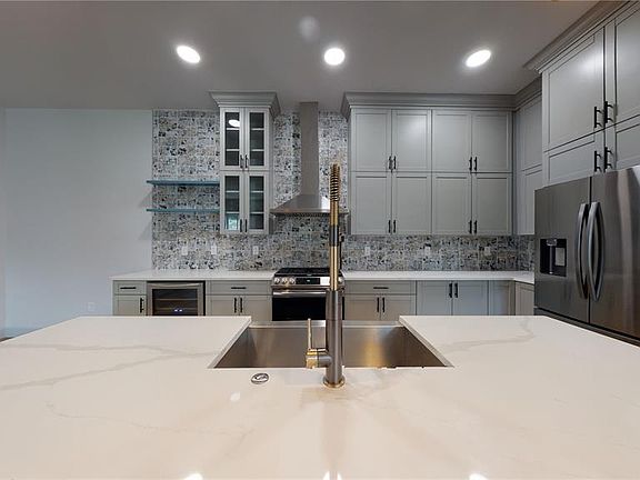 5th image of 1246 Bass Blvd Unit A