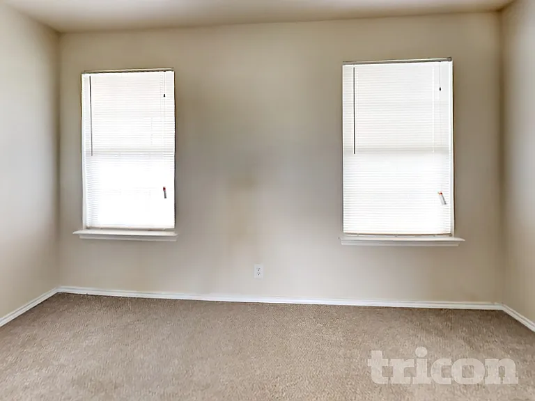 5614 Red Cyn — Photo 7