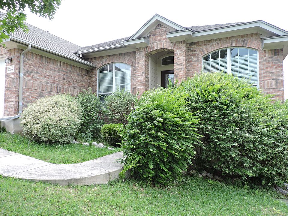 1st image of 1006 Treaty Oak