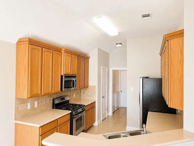 24914 Rosevale Ct — Photo 5