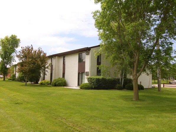 Manchester Court, 1506 S Adams Ave #207, Marshfield, WI 54449