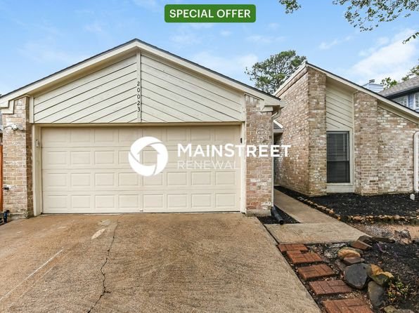 20023 18th Fairway Dr